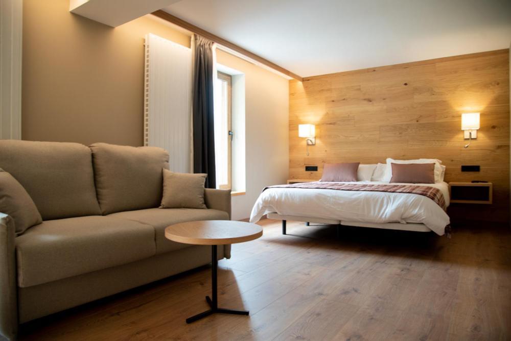 Hotel Roya Espot Zewnętrze zdjęcie