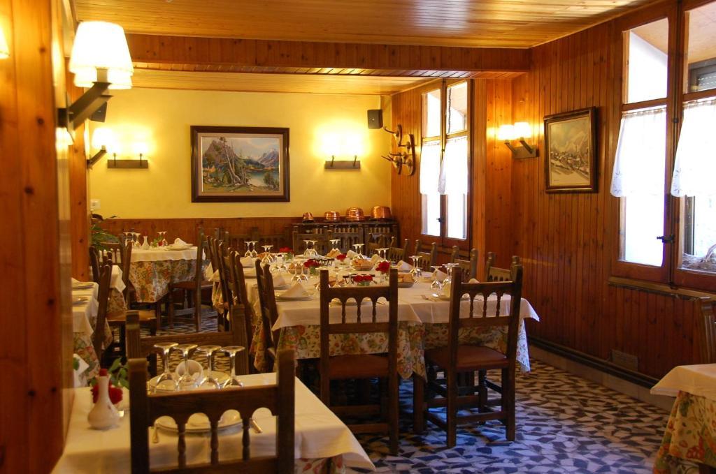 Hotel Roya Espot Zewnętrze zdjęcie